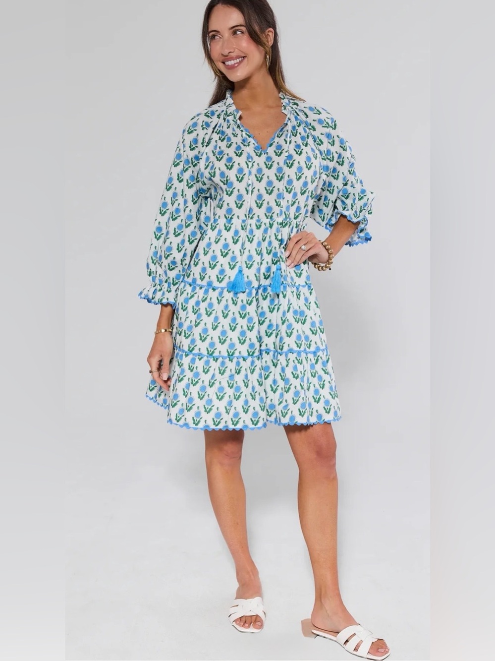 AVARA Camilla Blue Floral Print Tiered Ruffle Dress size M
